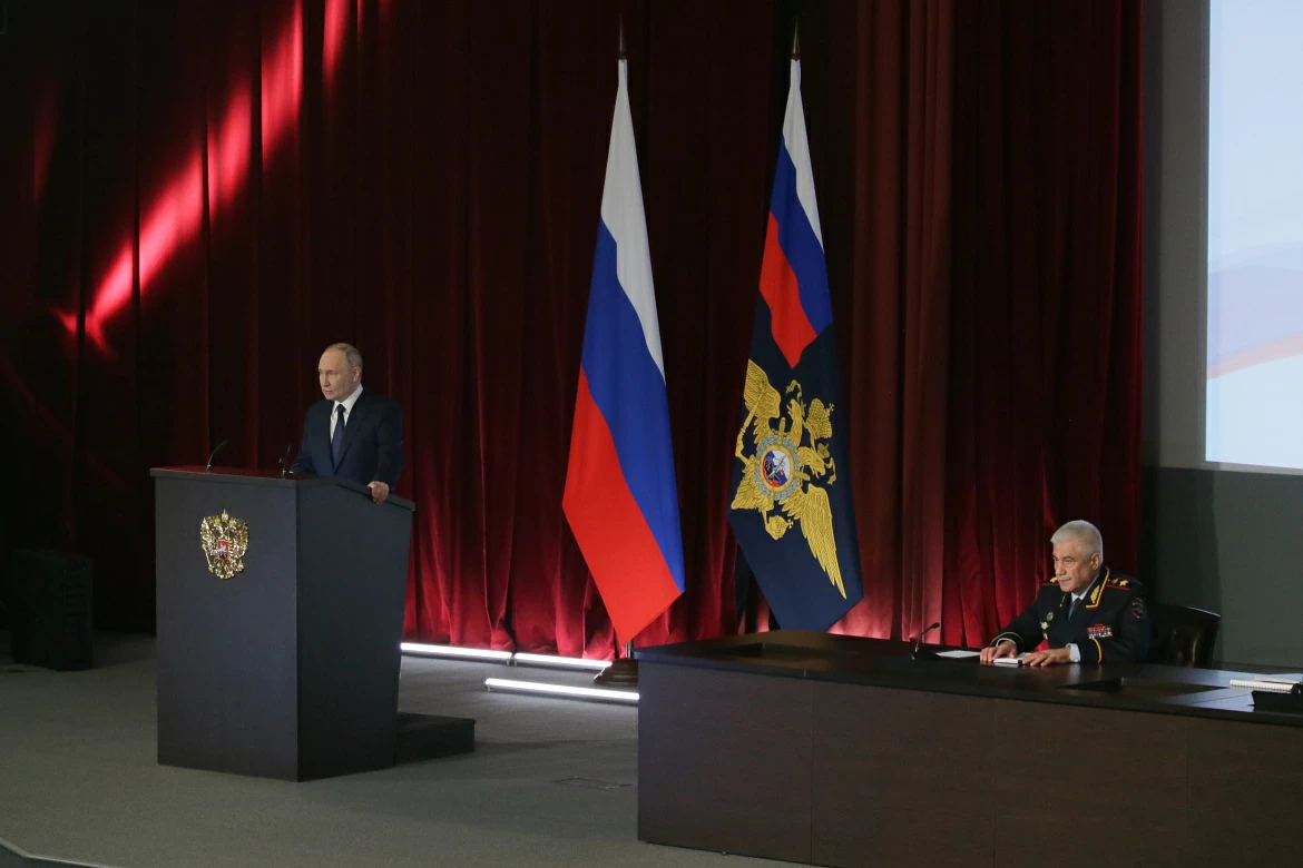 Минобороны РФ потратит четверть миллиарда рублей на борьбу с утечками в Сеть служебных документов