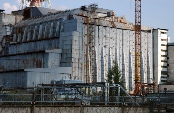 «Чернобыльский Саркофаг» спешно демонтируют, поскольку он находится на грани разрушения