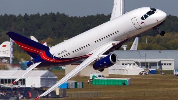 Чемезов допустил возможность ребрендинга самолета SSJ100